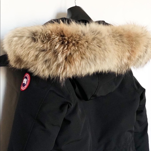 Canada Goose Rossclair Fur Trim Down Parka - Picture 2 of 8